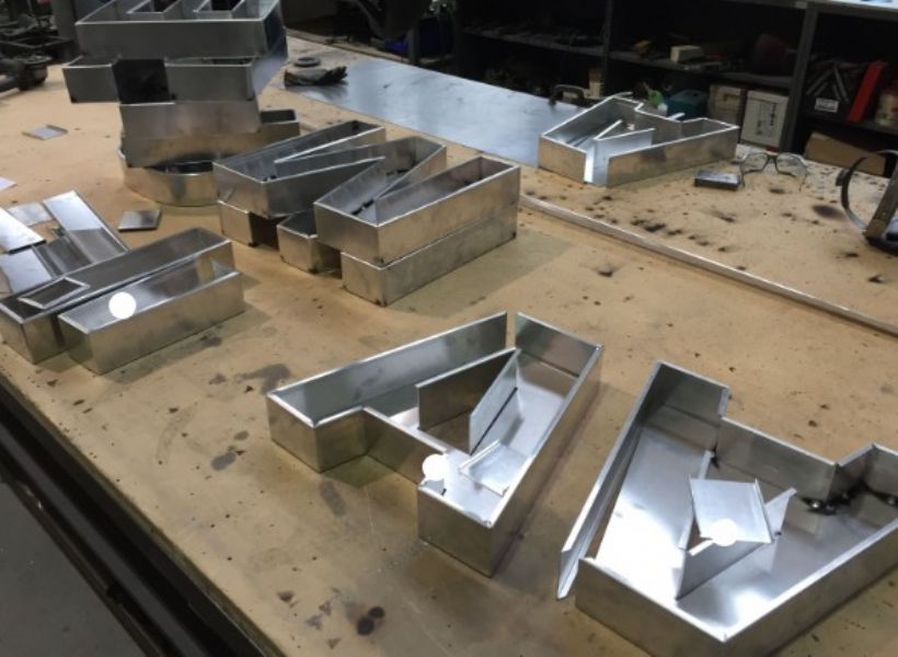 Fachadas de ACM sob medida com acabamento profissional em SP